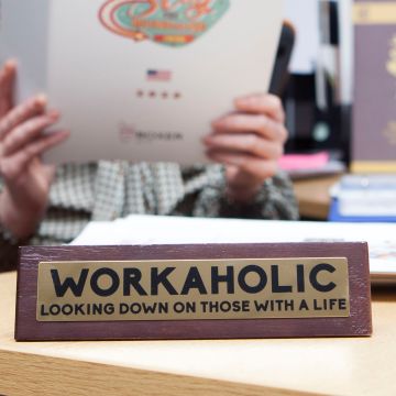 Wooden Desk Sign - Workaholic